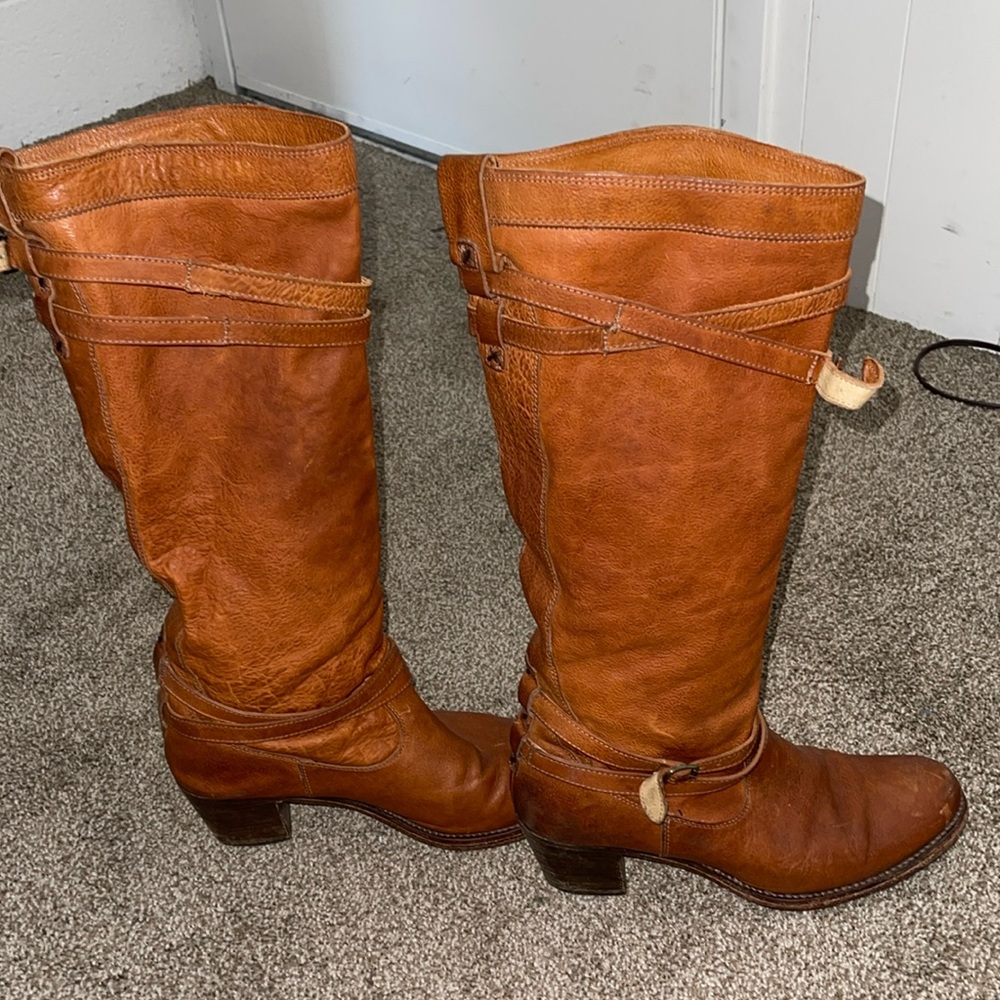 Frye Jane strappy size 11B